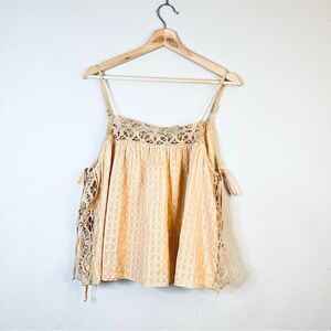 American Eagle Women’s Boho Beige Cami Top Size Medium NWT